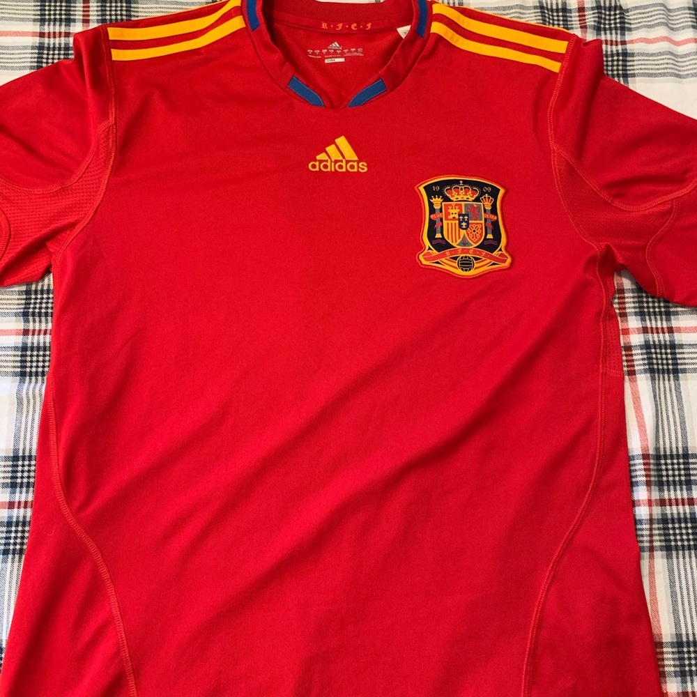 Mens Spain soccer jersey